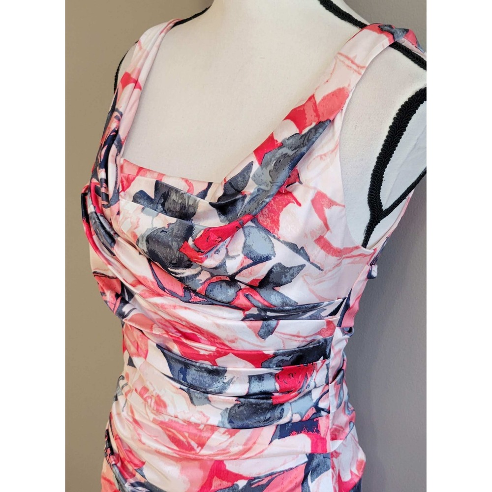 Express Pink White Navy Floral Ruched Mini Dress - Picture 5 of 7